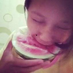 mom吃瓜,揭秘娱乐圈那些不为人知的幕后故事