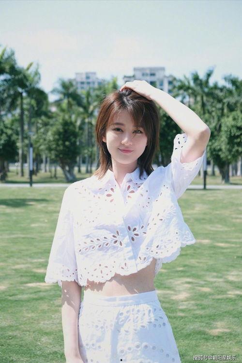 瑶瑶 带你吃瓜,揭秘明星幕后吃瓜故事