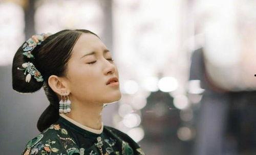 皇贵妃在线吃瓜,皇贵妃的宫廷吃瓜日常